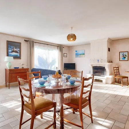 Sur Mer, Maison Pour 6 Personnes